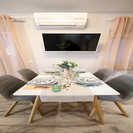 Appartement Aldo Center *